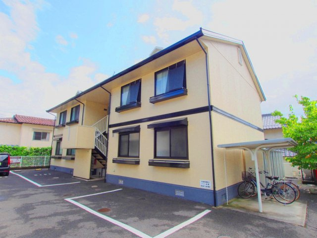 メゾン萩原A棟の外観