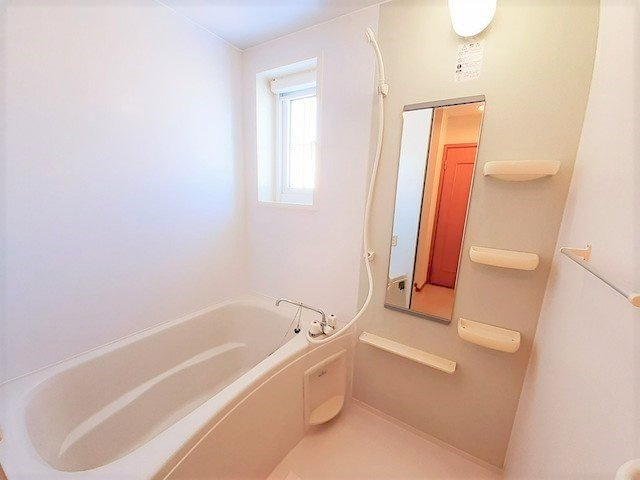 ステップアップＢの浴室