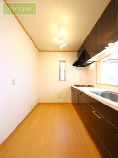 【キッチン】 | 平日・土日も見学できます　再生住宅　4SLDK　実籾 | 現地