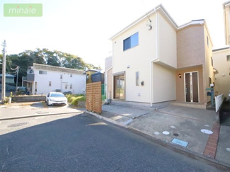 【駐車場】 | 平日・土日も見学できます　再生住宅　4SLDK　実籾 | 現地