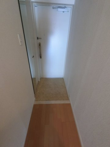 クレール大洲 の玄関