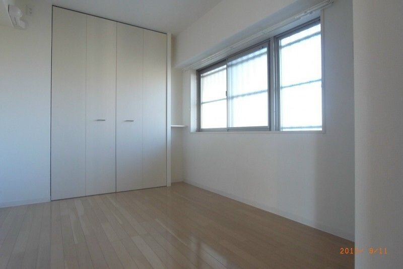 クレール大洲 の居間・リビング