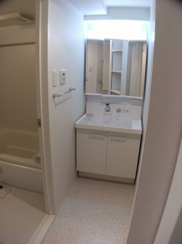 クレール大洲 の独立洗面台