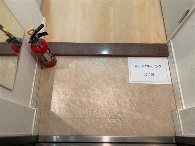 プレサンス本駒込アカデミアの玄関