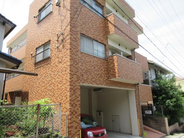 プルマージュ本郷の外観