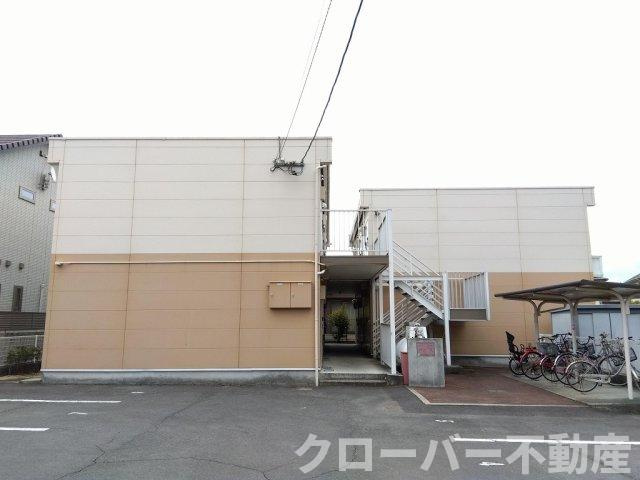 レオパレスキララの外観