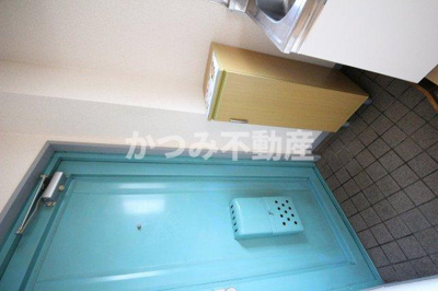 【玄関】 | メゾンラフィーネ