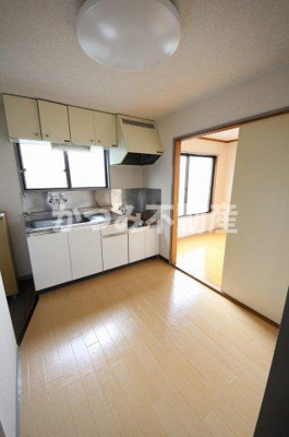 【居間・リビング】 | メゾンラフィーネ