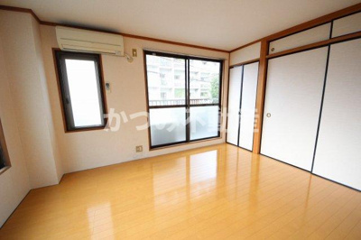 【居間・リビング】 | メゾンラフィーネ