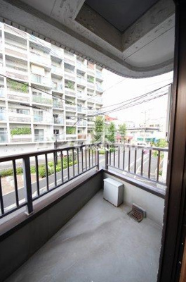 【バルコニー】 | メゾンラフィーネ