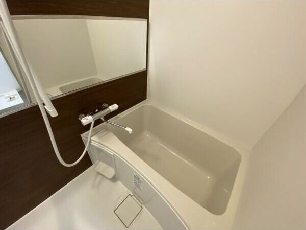 アリエッタ平野の浴室