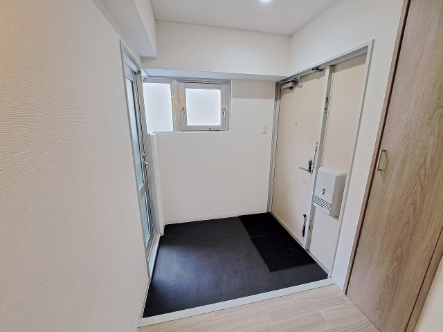 パークレーン’90の玄関