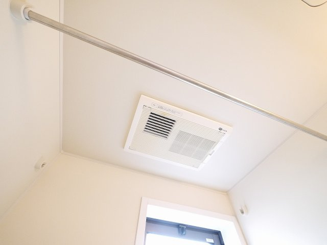 グランシャリオの設備|お風呂には浴室乾燥機もついてます。