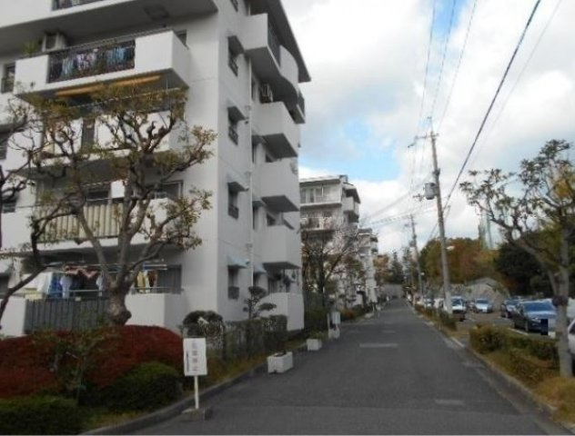 千里緑丘住宅10号棟のその他