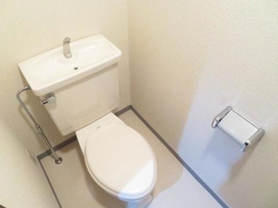 【トイレ】 | リリエンベルグ壱番館 | トイレです