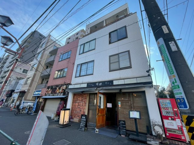 長谷川ビルの外観