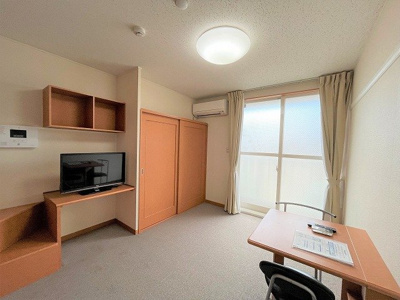 【居間・リビング】 | レオパレスメルツェⅡ