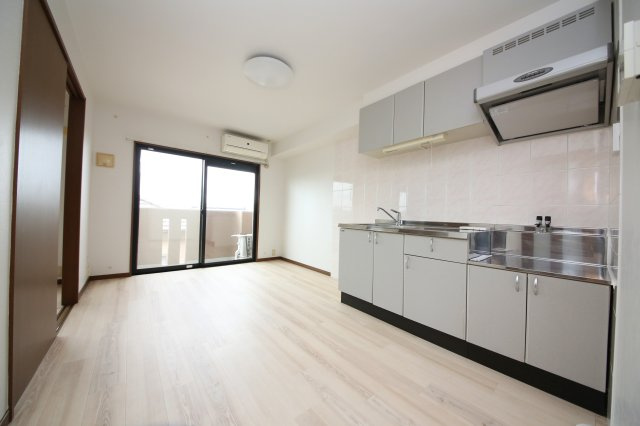 虹の丘BRAINの内装