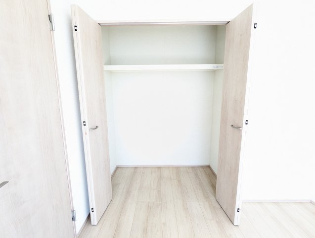 大塚町1905番の収納|各お部屋に収納があり、お部屋がすっきりとお使いいただけます。