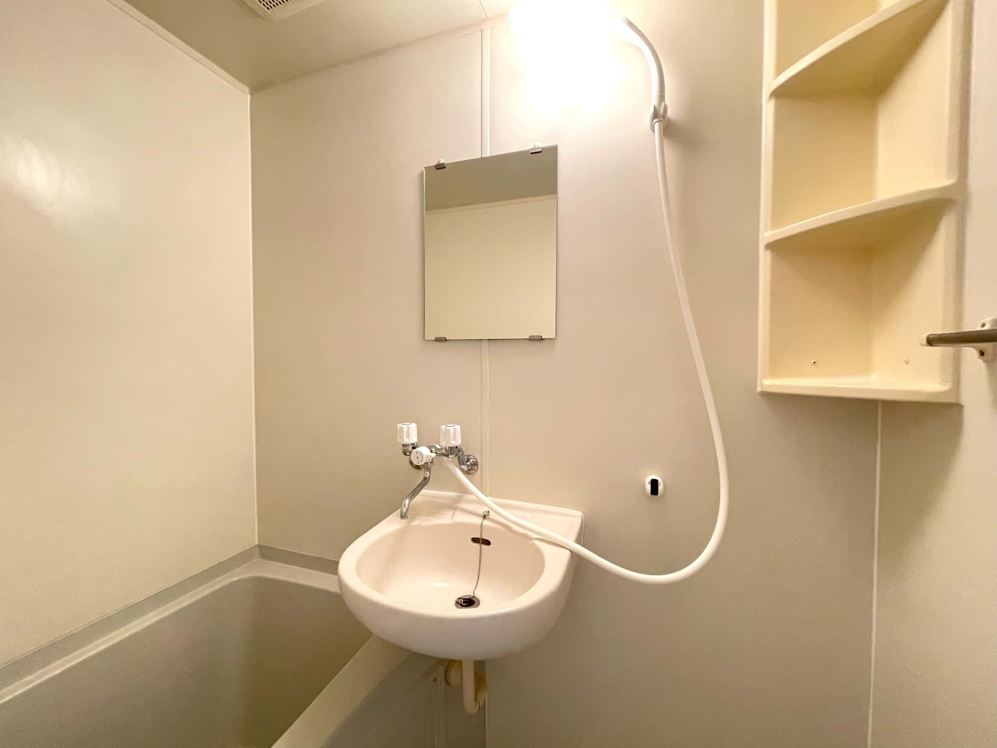 メゾンHOKUSHINの洗面所|※同タイプ・別室の写真になります。