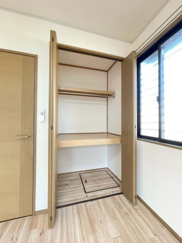 メゾンHOKUSHINの収納|※同タイプ・別室の写真になります。