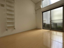 シャイニーソフト新宿御苑の画像