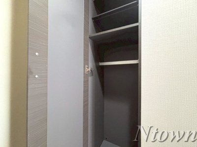 【収納】 | セローム亀島 | ちょっとした収納スペースも充実しています