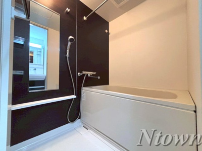 【浴室】 | セローム亀島 | きれいなお風呂です