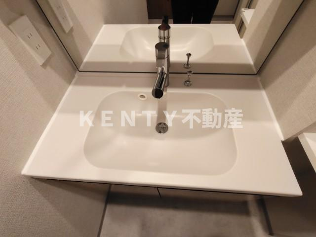 【洗面所】 | Live Casa千鳥町 | 忙しい朝には欠かせない洗面所です