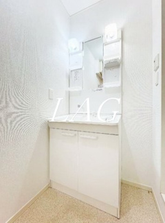 【洗面所】 | ハピネス・ハイム | 独立洗面台になります。