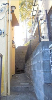 【玄関】 | グレイスコート