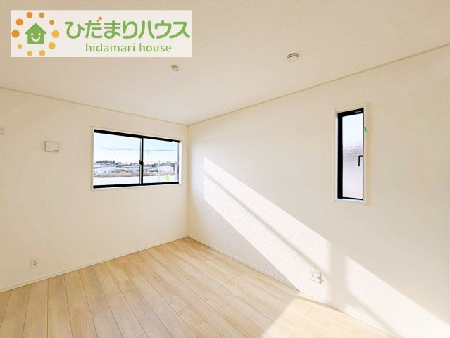 【洋室】 | つくば市森の里第6　新築戸建 | 木の温もりがやさしいフローリング♪