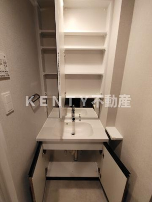 【洗面所】 | Live Casa千鳥町 | スペースが確保できる洗面所です