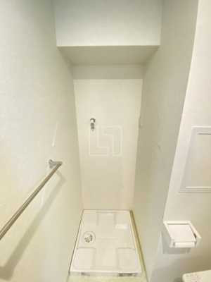 【その他】 | ロイヤルコート立売堀 | ロイヤルコート立売堀　室内洗濯機置き場