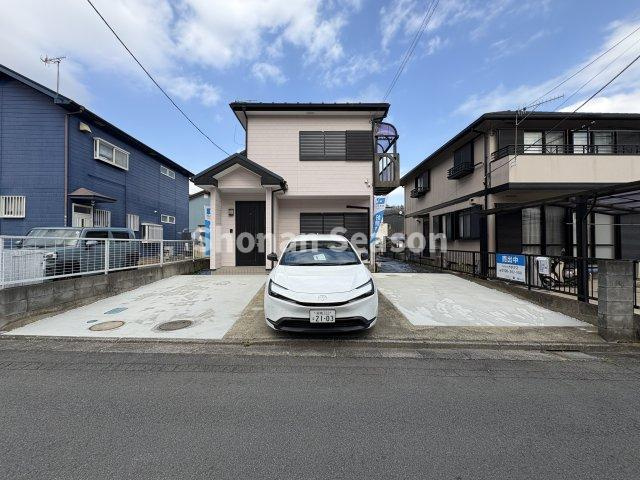 【外観】 | リフォーム完了済！室内キレイに生まれ変わった再生住宅が秦野市に登場！
室内の心地よさは、ぜひご自身の目でお確かめください！