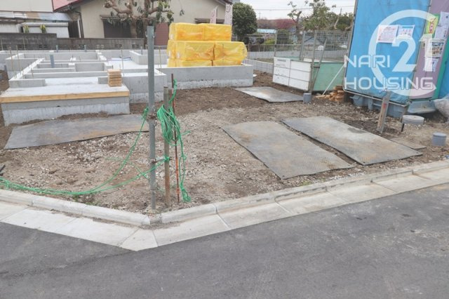 【前面道路含む現地写真】 | リーブルガーデン　あきる野市伊奈　新築　全15棟　15号棟 | 前面道路含む現地写真です