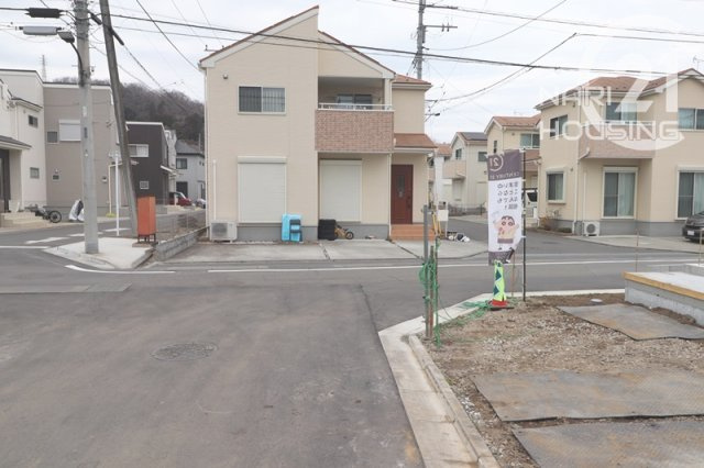 【前面道路含む現地写真】 | リーブルガーデン　あきる野市伊奈　新築　全15棟　15号棟 | 前面道路含む現地写真です
