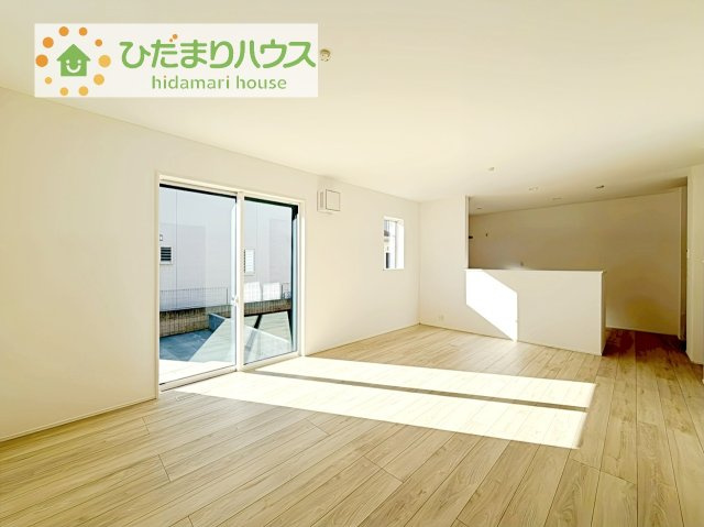 【居間・リビング】 | 守谷市美園2丁目第1期　新築戸建 | 早くお仕事終わらせて、家に帰りたくなるようなリビングです(^^♪