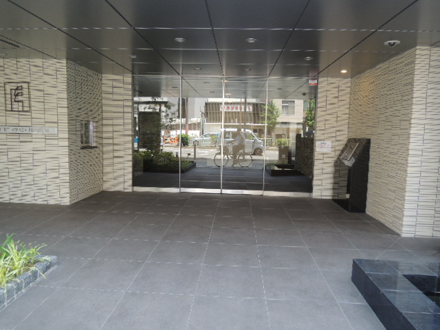 【エントランス】 | エステムコート阿波座プレミアム | エントランスです