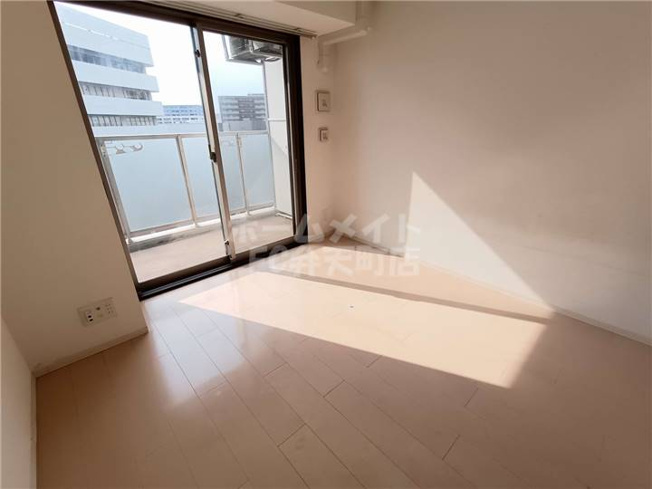 【居間・リビング】 | エステムコート阿波座プレミアム | 使いやすいリビングです