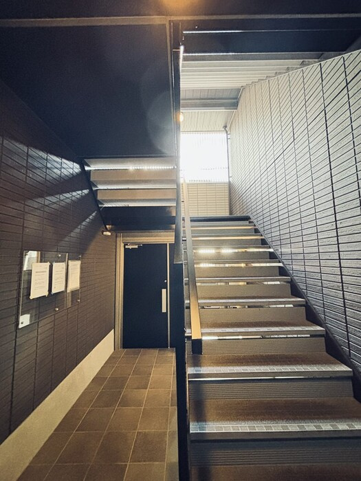 CABIN吉祥寺のエントランス