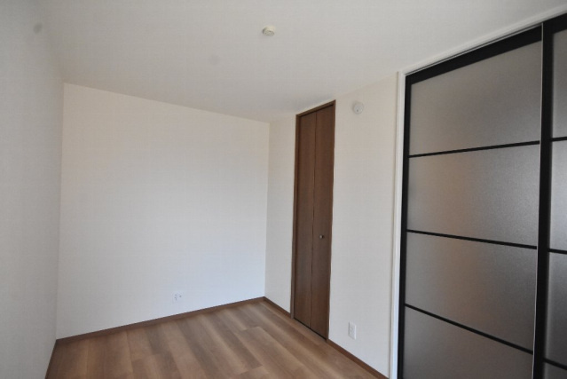 Cocon翠の洋室|明るい洋室です