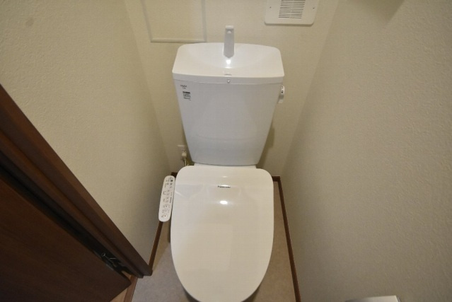 Cocon翠のトイレ|ゆったりとした空間のトイレです