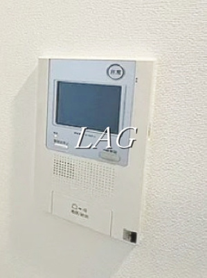 【セキュリティ】 | パレステージ青井ナチュラコート | モニター付きインターホンです。