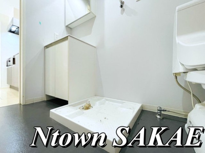 【設備】 | IRIS Garden | 洗濯機置き場です