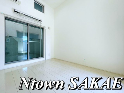 【居間・リビング】 | IRIS Garden | ゆったりとしたリビングです