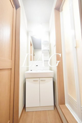 【洗面所】 | メゾン・フルール町田 | 独立洗面台です。