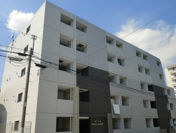 ソブレパサールの外観