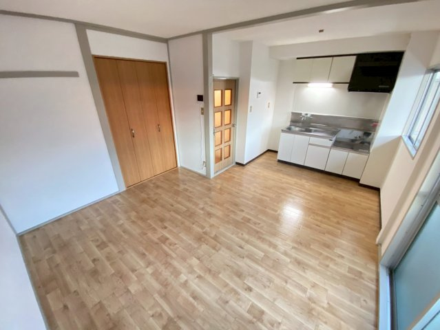 【居間・リビング】