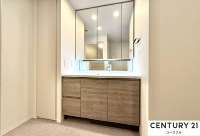 【独立洗面台】 | シエリアタワー大阪堀江